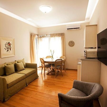 Bentzi Boutique Apartment 4 Athens Luaran gambar